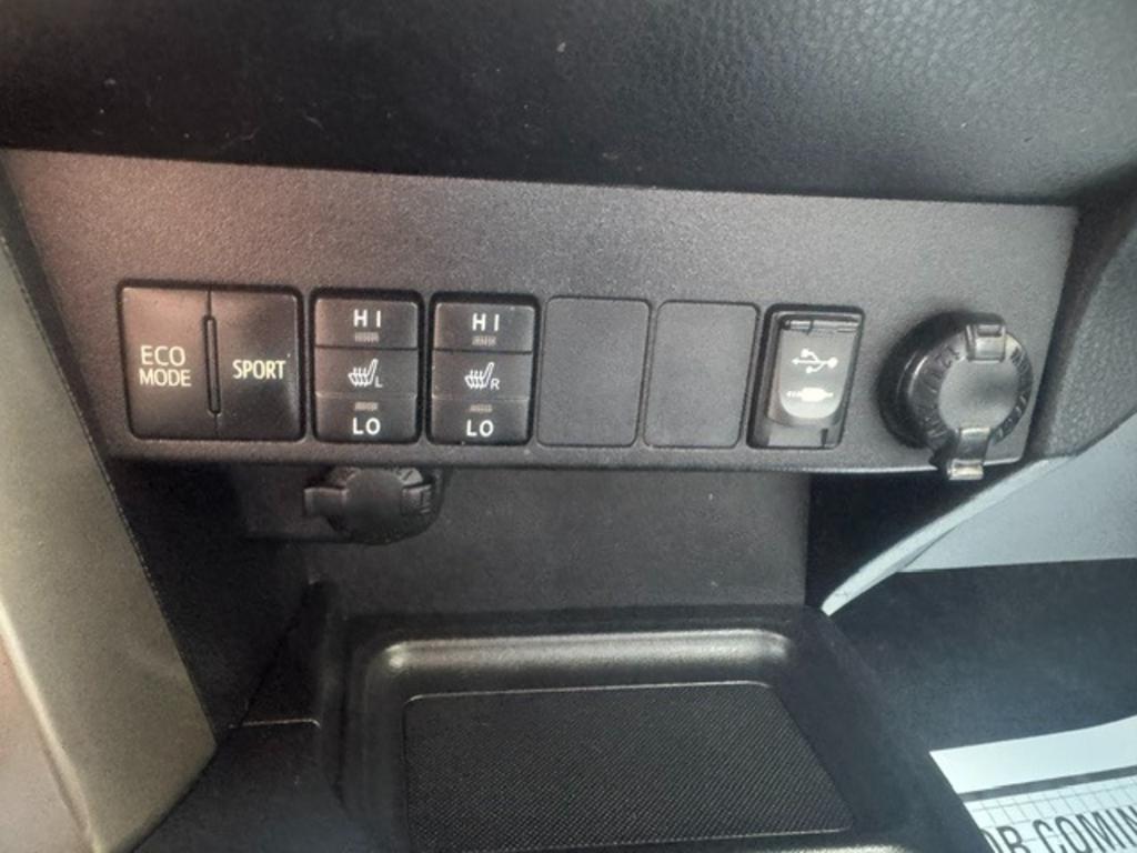 2015 Toyota RAV4 - $16,995