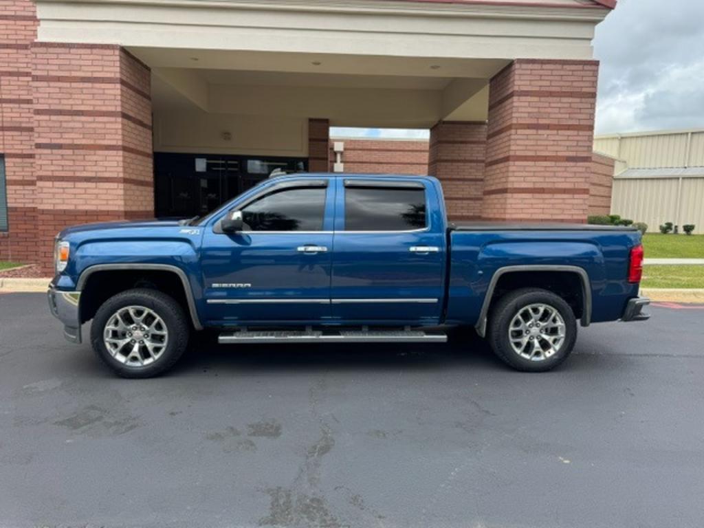 2015 GMC Sierra 1500 - $21,550