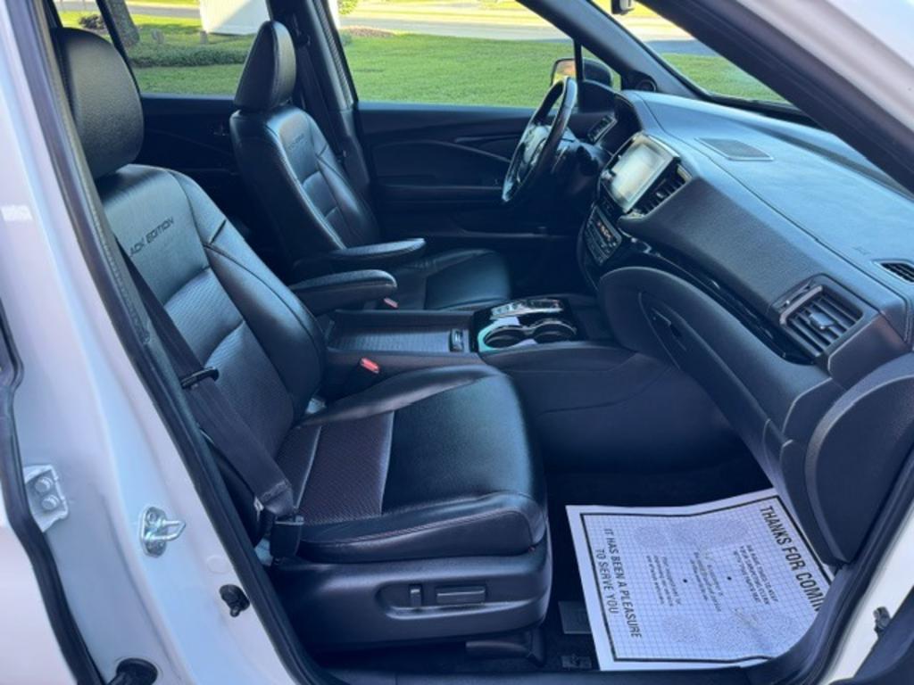 2021 Honda Ridgeline - $27,995