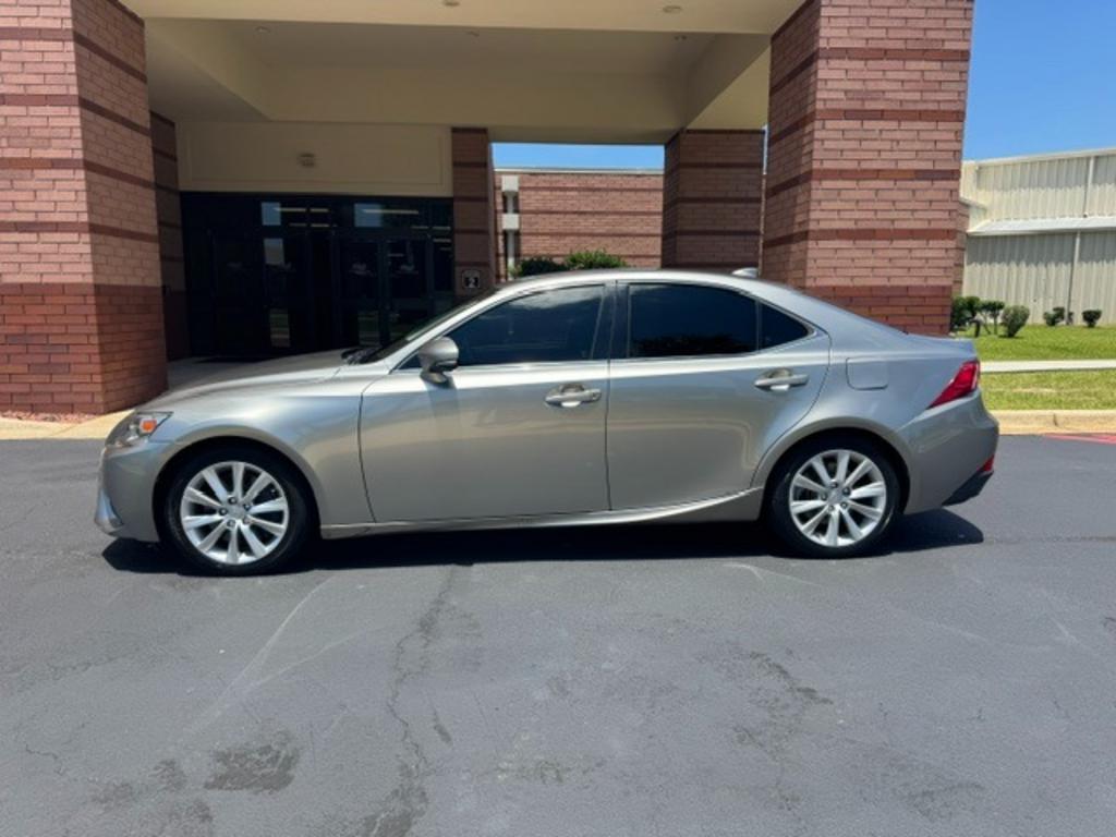 2016 Lexus IS - $20,500