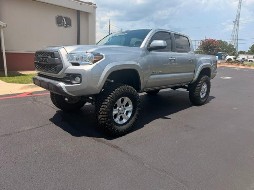 2021 Toyota Tacoma - $27,550