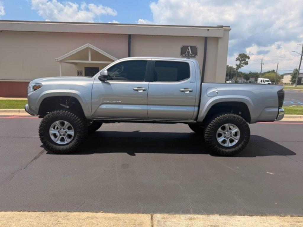 2021 Toyota Tacoma - $27,550