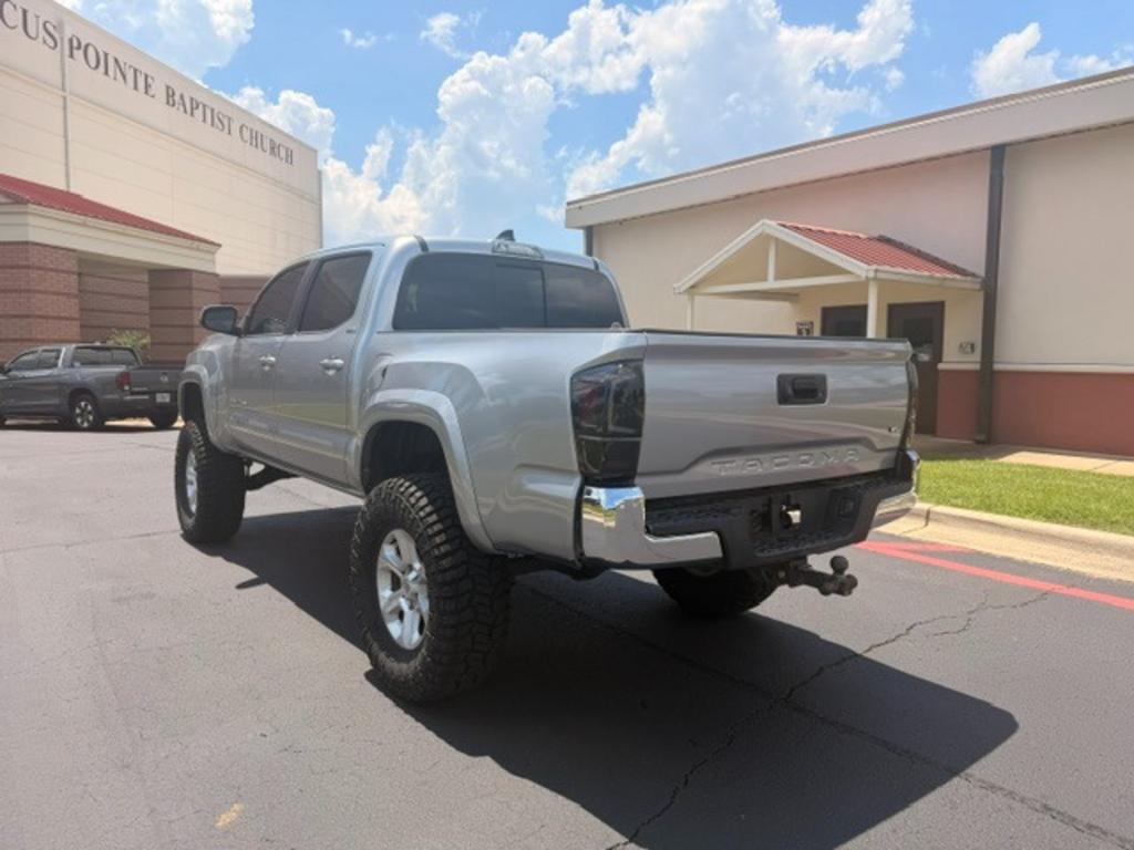 2021 Toyota Tacoma - $27,550