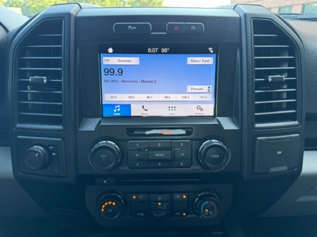 2018 Ford F150 - $29,995