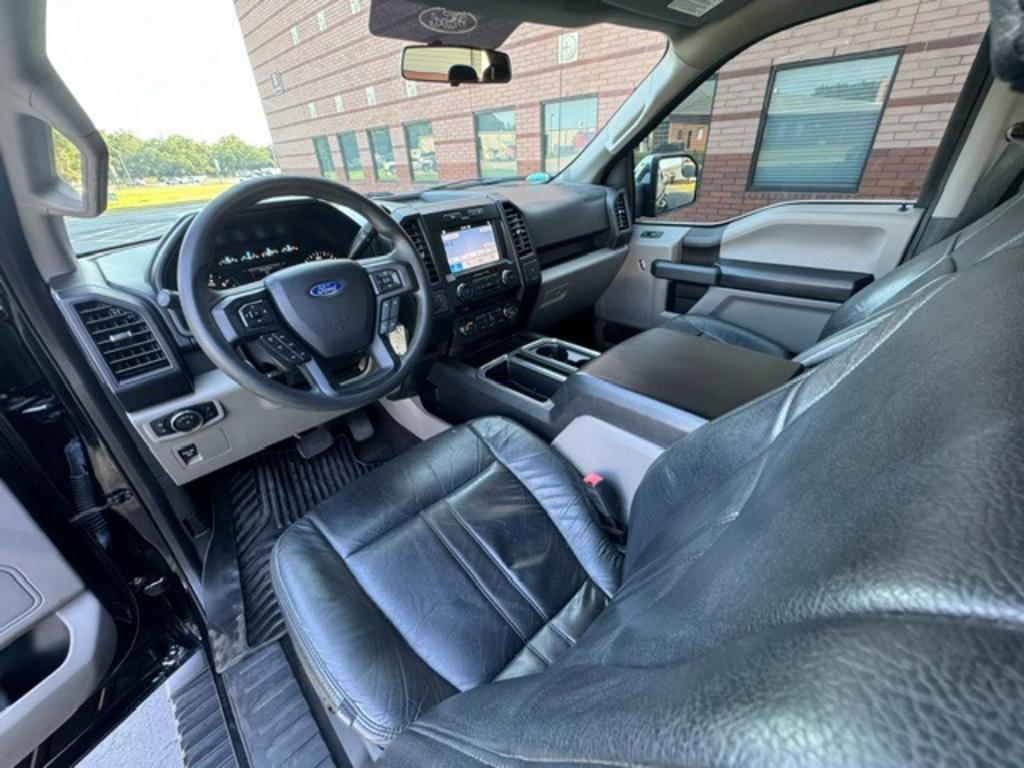 2018 Ford F150 - $29,995