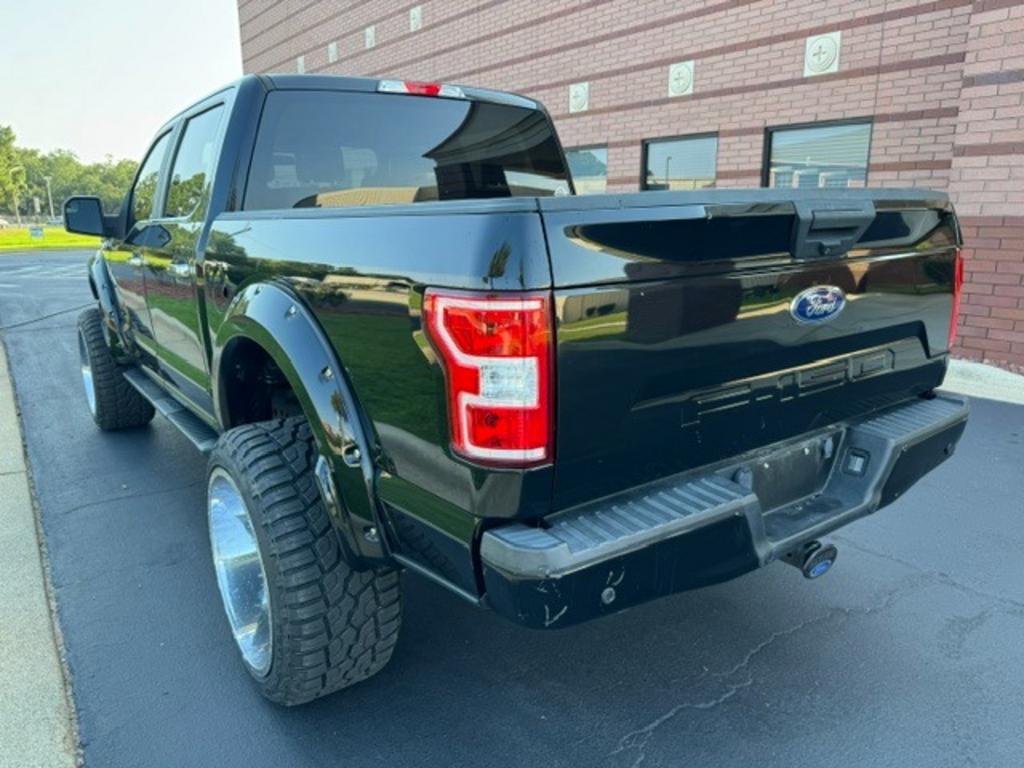 2018 Ford F150 - $29,995