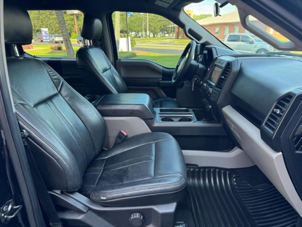 2018 Ford F150 - $29,995