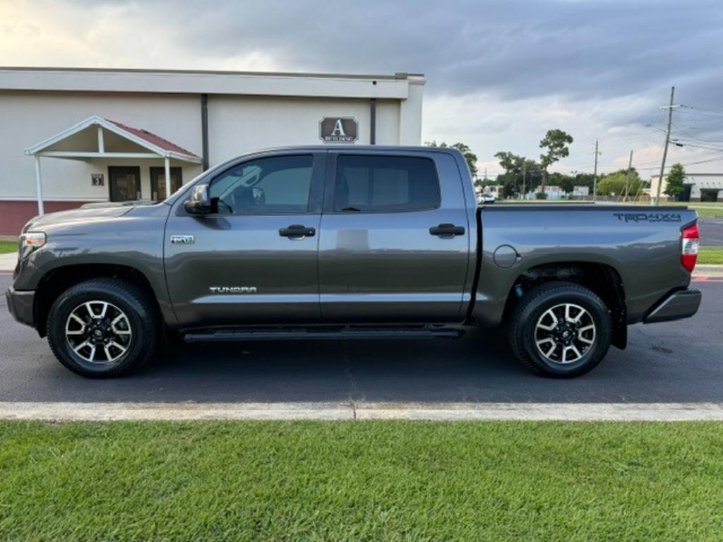 2018 Toyota Tundra - $31,550