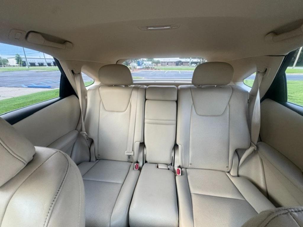 2014 Lexus RX - $17,850