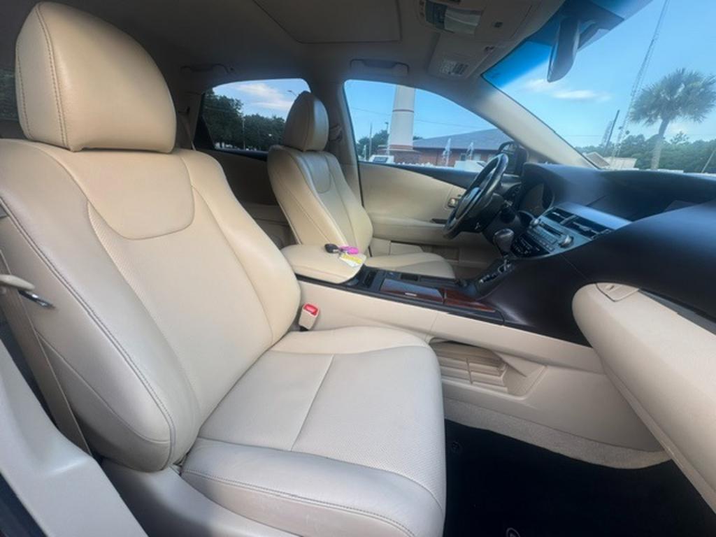 2014 Lexus RX - $17,850