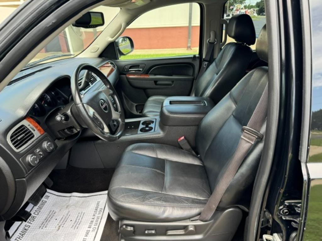 2014 GMC Yukon - $14,995