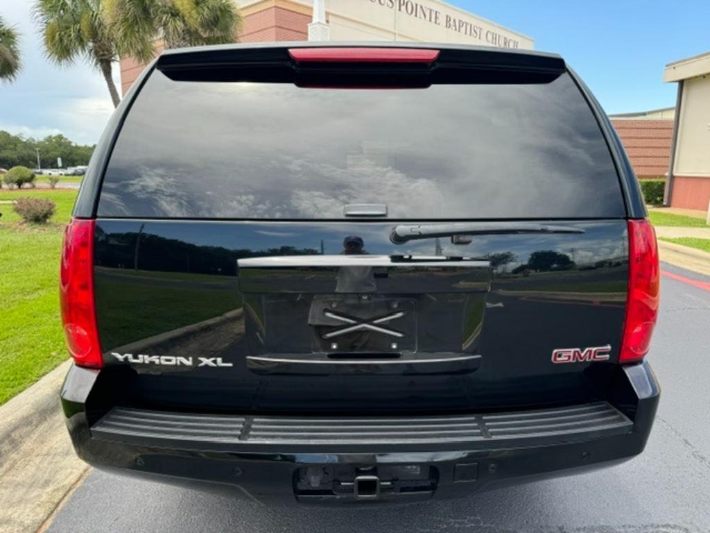 2014 GMC Yukon - $14,995