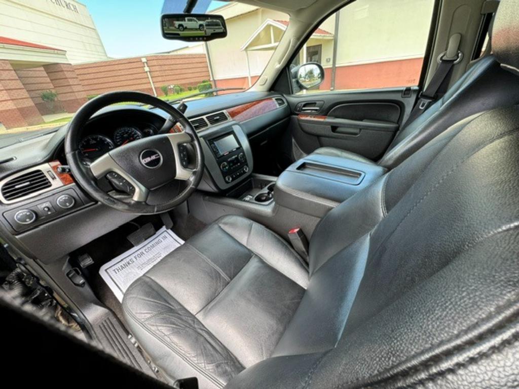 2014 GMC Yukon - $14,995