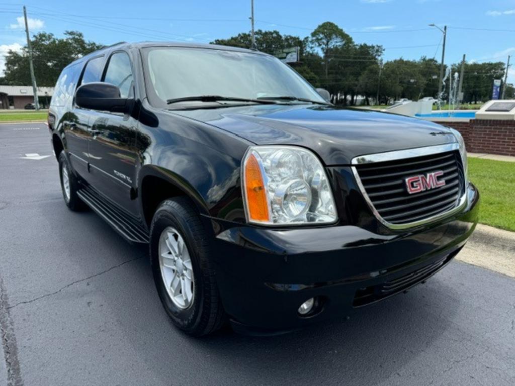 2014 GMC Yukon - $14,995