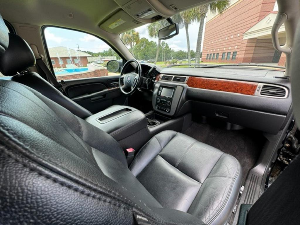 2014 GMC Yukon - $14,995