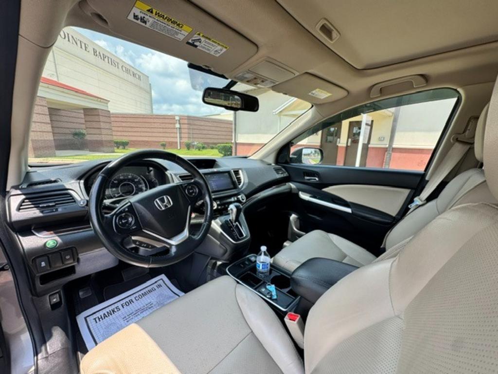 2015 Honda CR-V - $12,995