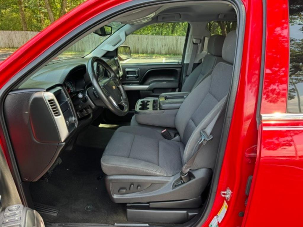 2016 Chevrolet Silverado - $18,995