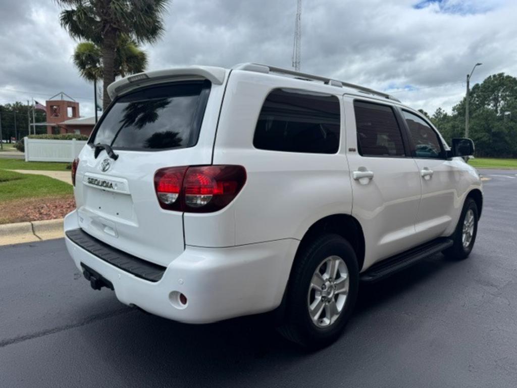 2018 Toyota Sequoia - $26,995