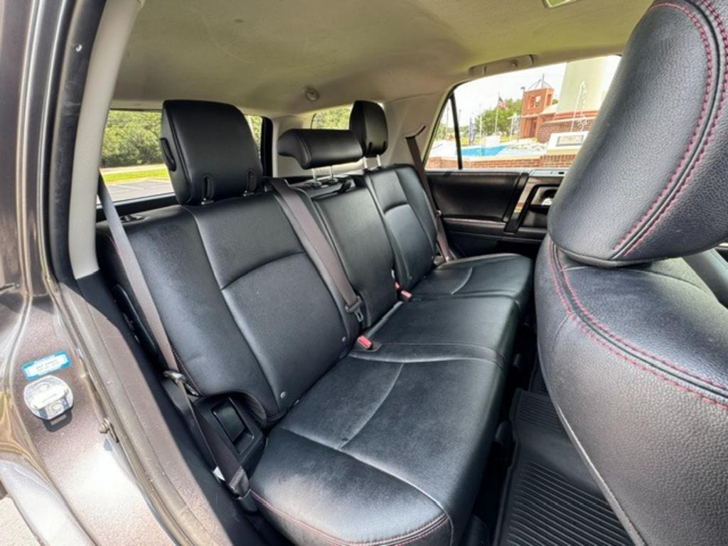 2018 Toyota 4Runner - $29,750