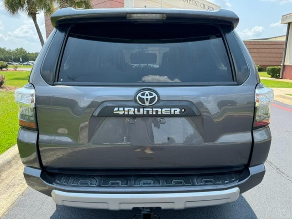 2018 Toyota 4Runner - $29,750