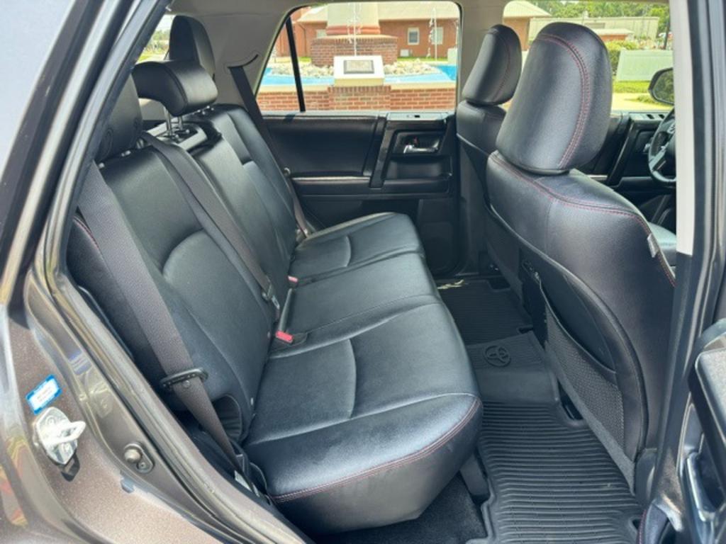 2018 Toyota 4Runner - $29,750