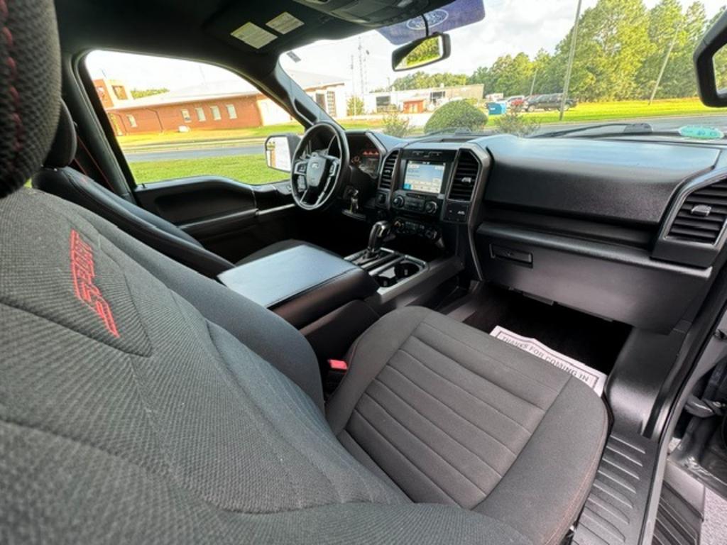 2018 Ford F150 - $27,995