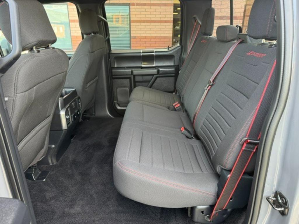 2018 Ford F150 - $27,995