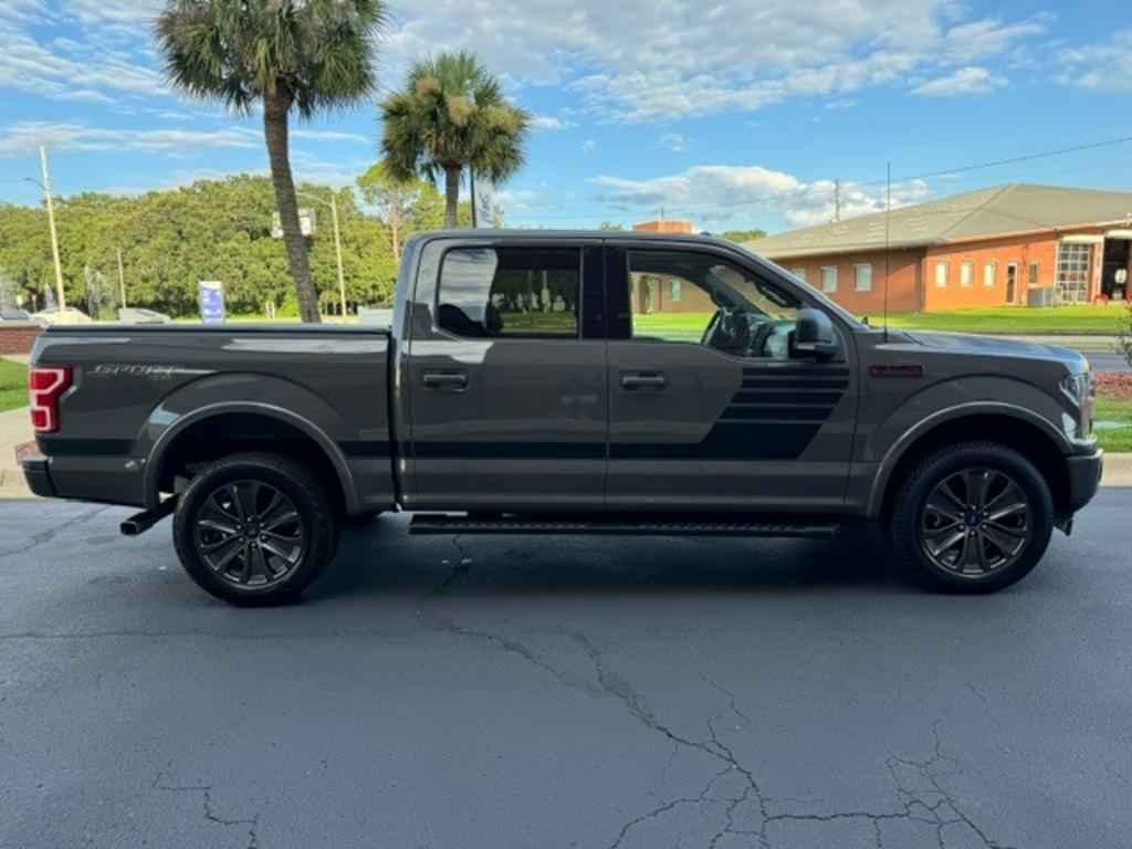 2018 Ford F150 - $27,995