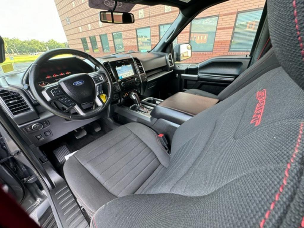 2018 Ford F150 - $27,995