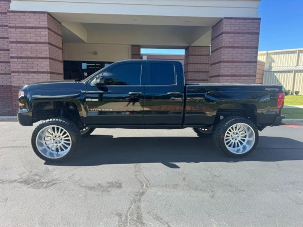 2016 Chevrolet Silverado 1500 Custom
