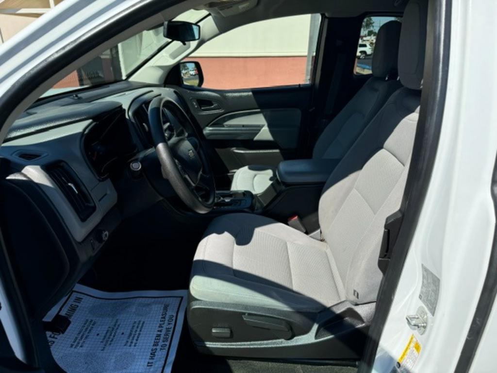 2017 Chevrolet Colorado - $15,995