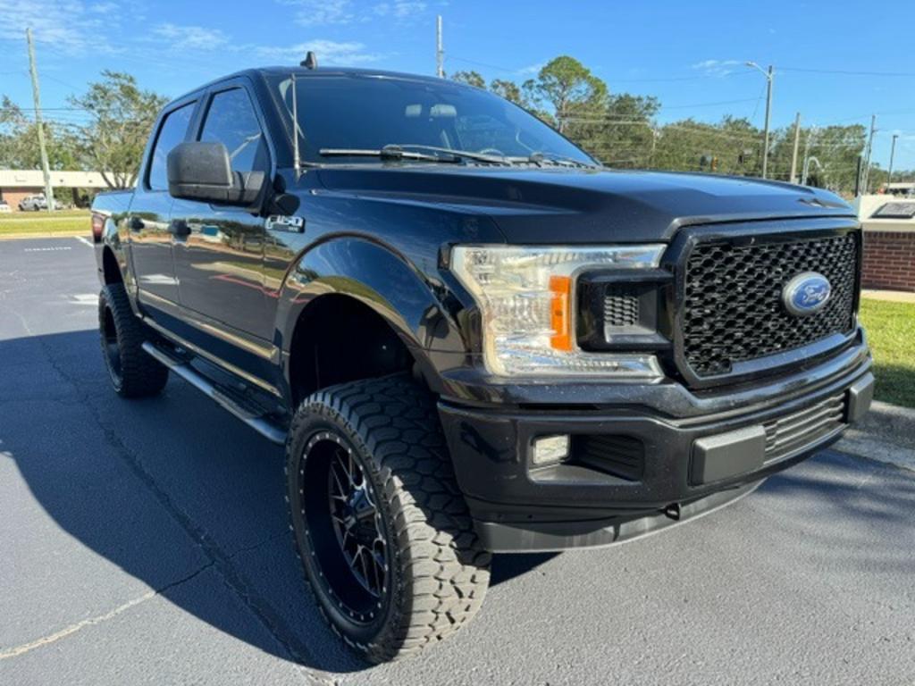 2020 Ford F-150 - $24,995