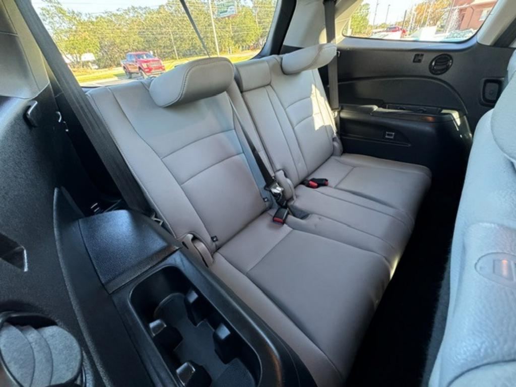 2020 Honda Pilot - $16,995