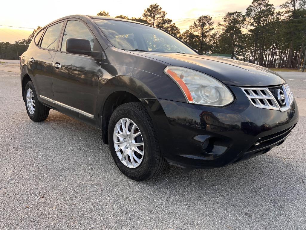 2013 Nissan Rogue S photo