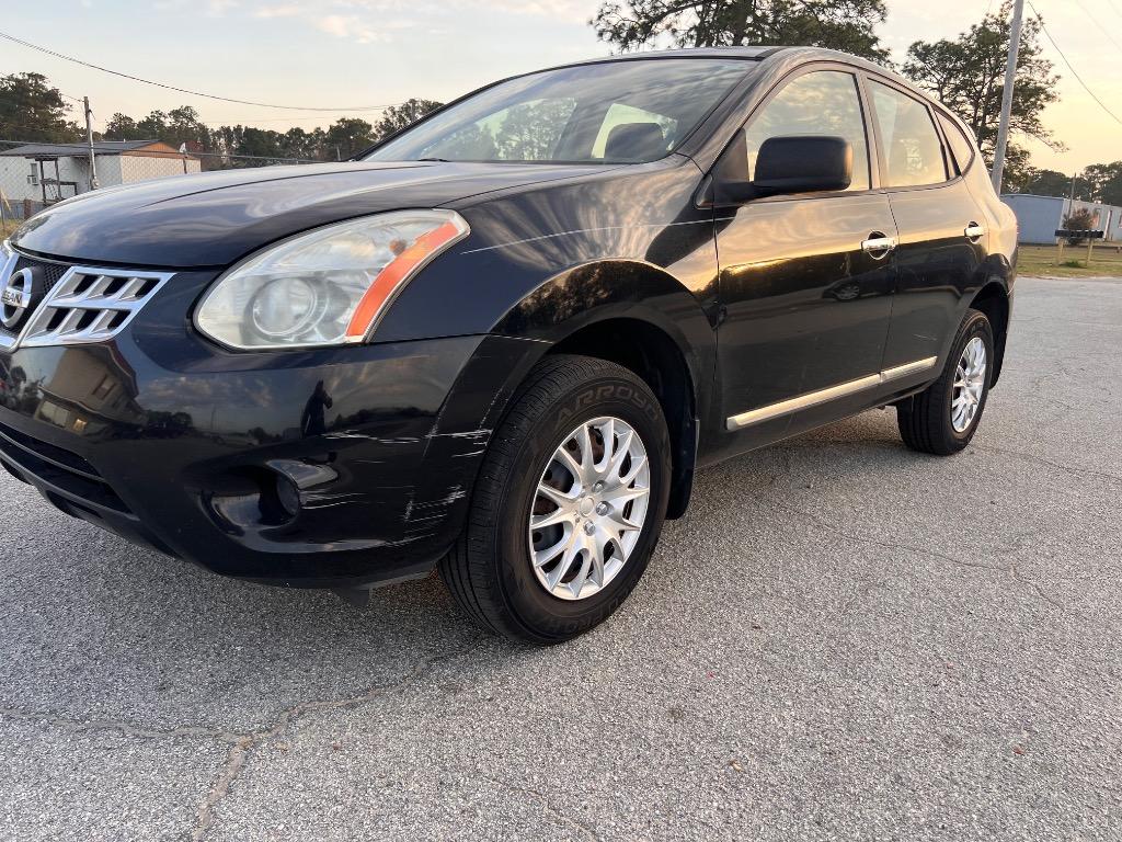 2013 Nissan Rogue S photo