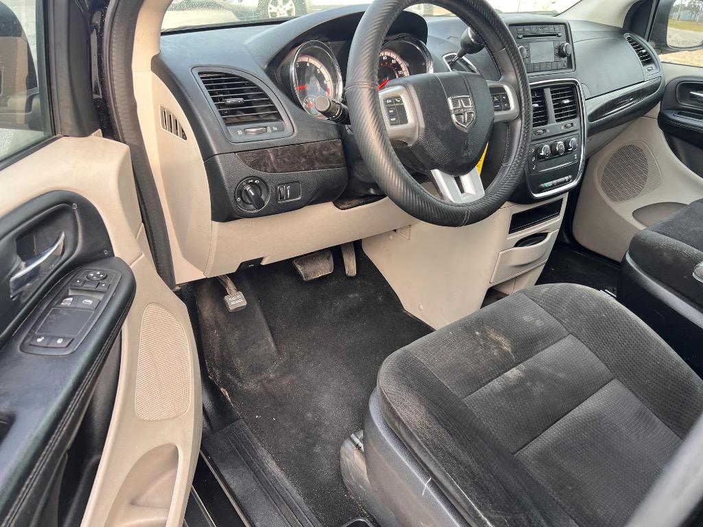 2016 Dodge Grand Caravan SE photo