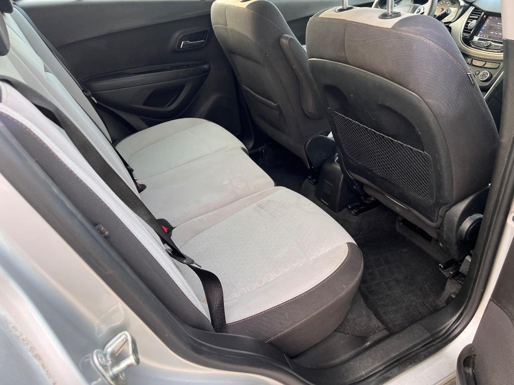 2018 Chevrolet Trax LS photo