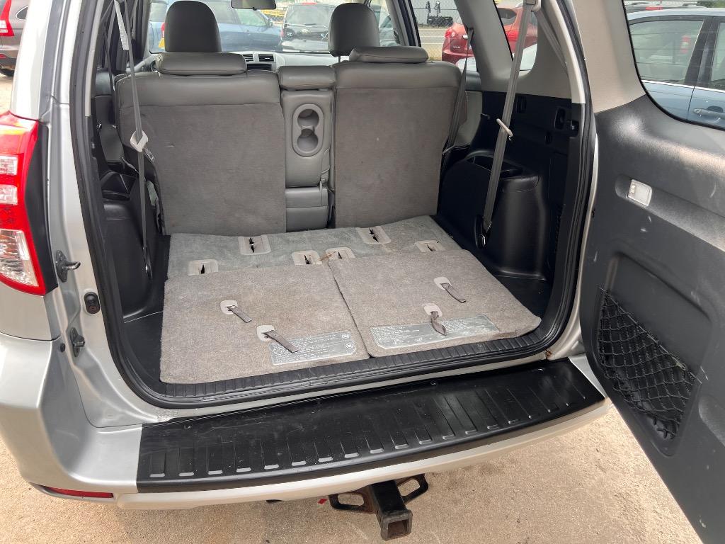 2011 Toyota RAV4 photo