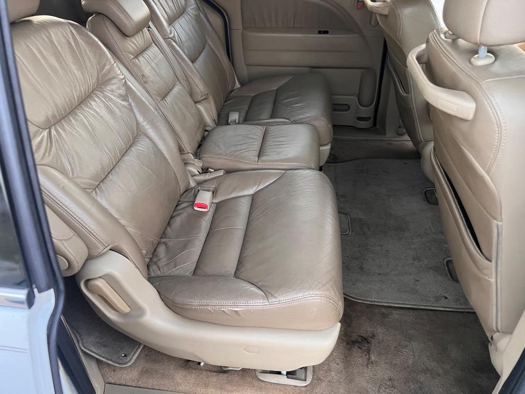 2008 Honda Odyssey Touring photo