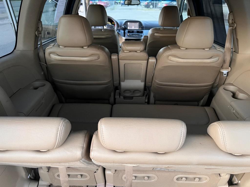2008 Honda Odyssey Touring photo