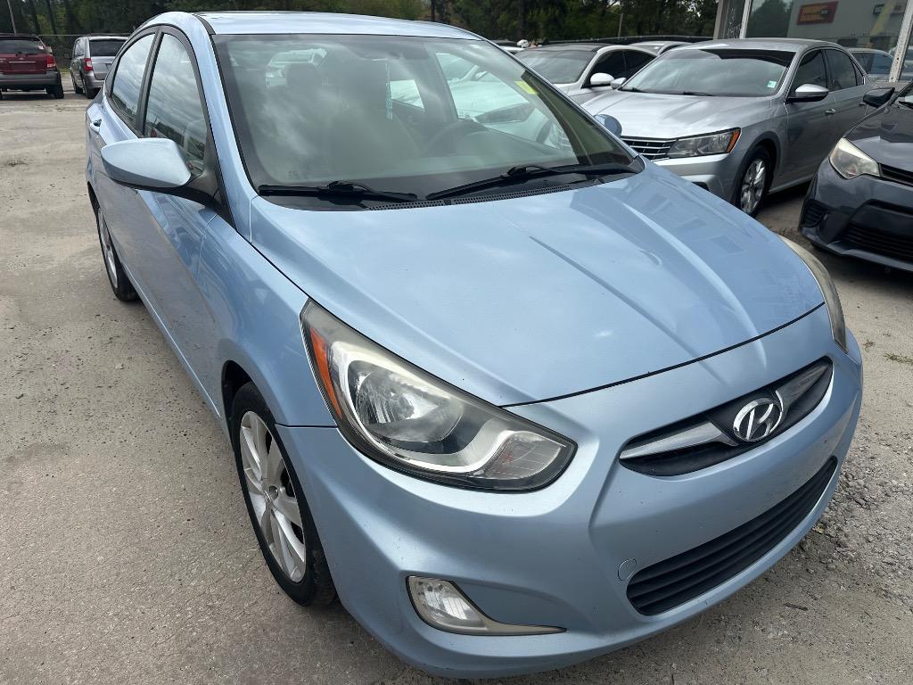 2012 Hyundai Accent - $4,900