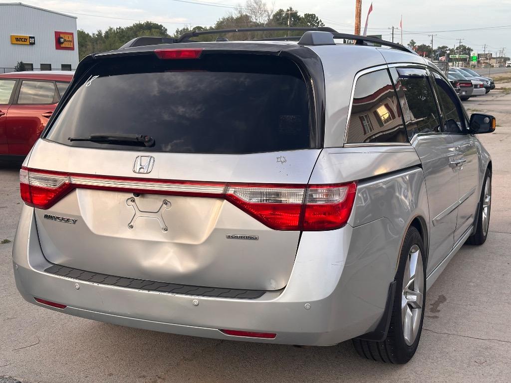 2012 Honda Odyssey - $5,900