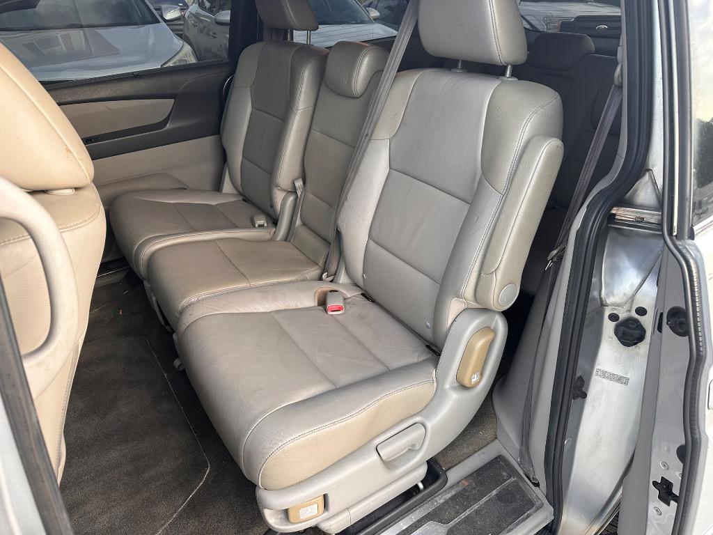 2012 Honda Odyssey - $5,900