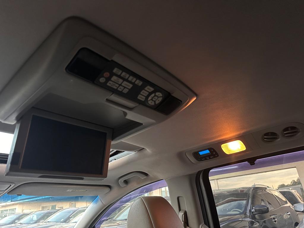 2012 Honda Odyssey - $5,900
