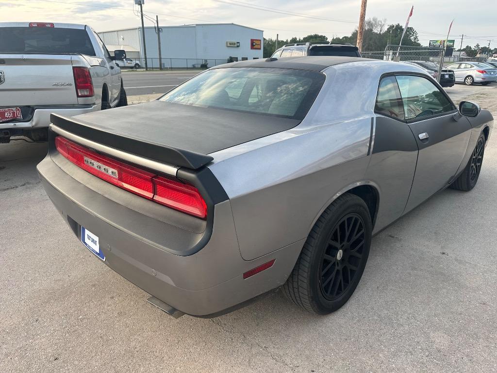 2013 Dodge Challenger - $4,900