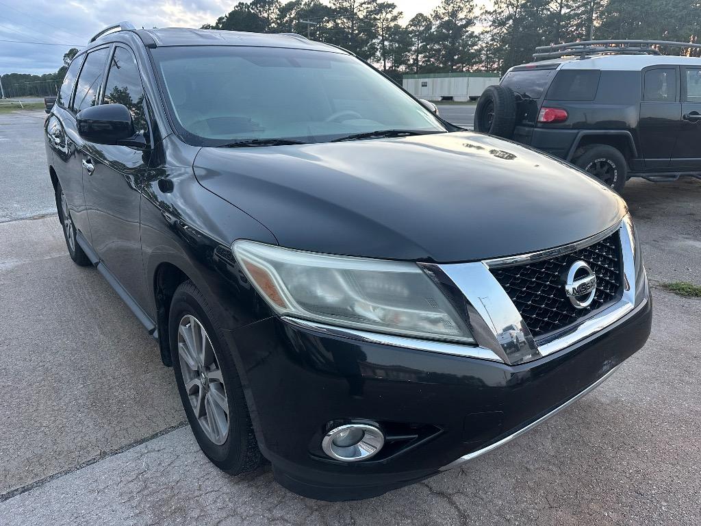 2015 Nissan Pathfinder - $6,500