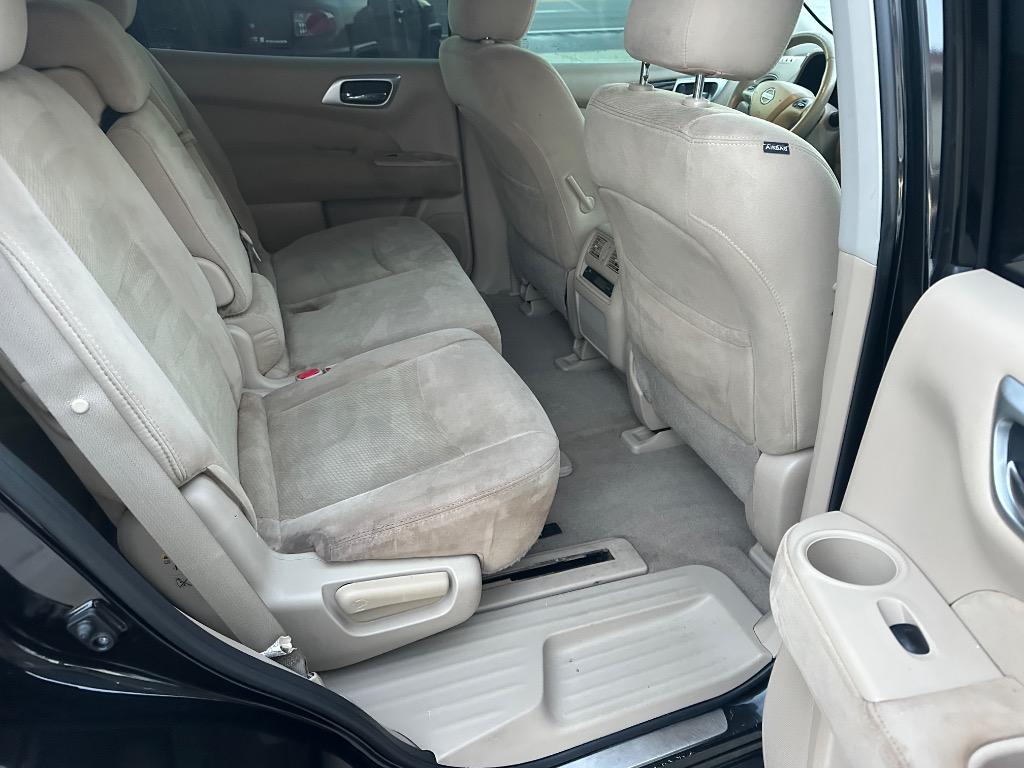 2015 Nissan Pathfinder - $6,500
