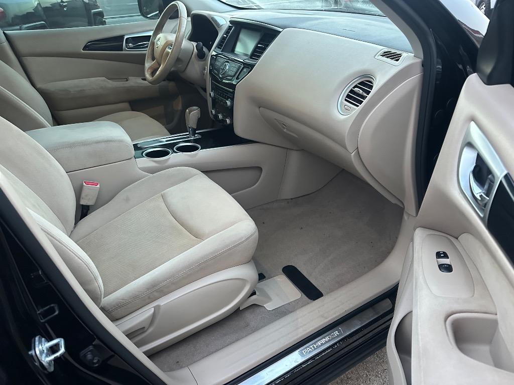 2015 Nissan Pathfinder - $6,500