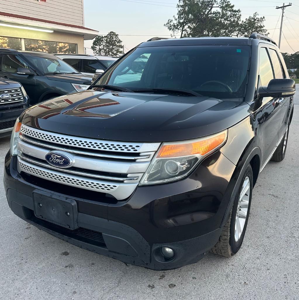 2013 Ford Explorer - $4,500