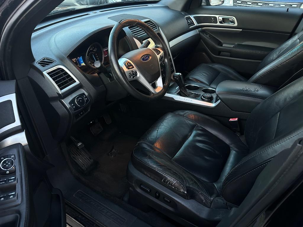 2013 Ford Explorer - $4,500